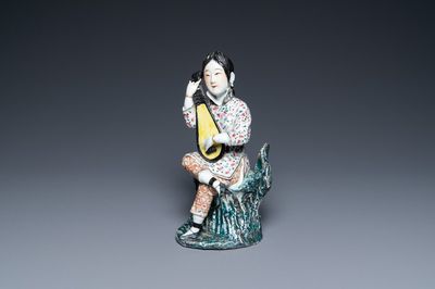 A Chinese famille rose figure of a musician, Fu Jian Hui Guan mark, Republic