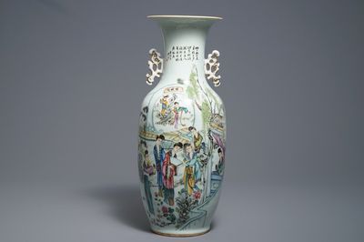 A Chinese famille rose two-sided design vase, 19/20th C.