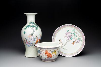 A Chinese famille rose vase, a jardinière and a dish, Qianlong and Guangxu marks, 20th C.