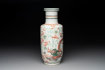 A Chinese famille verte 'dragon and phoenix' rouleau vase, 19/20th C.