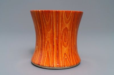 A Chinese faux bois brush pot, 19/20th C.