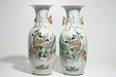 A pair of Chinese famille rose vases with female immortals, 19/20th C.