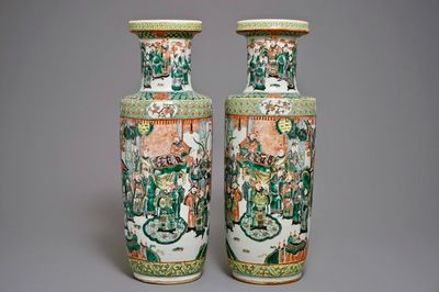 A pair of Chinese famille verte rouleau vases, 19th C.