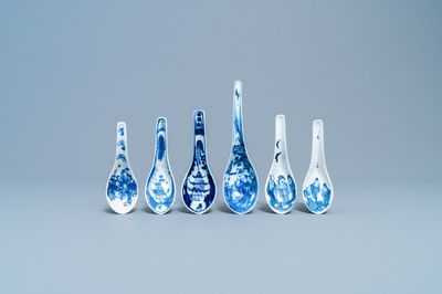 Six Chinese blue and white spoons with figures and pagoda, 19/20th C.