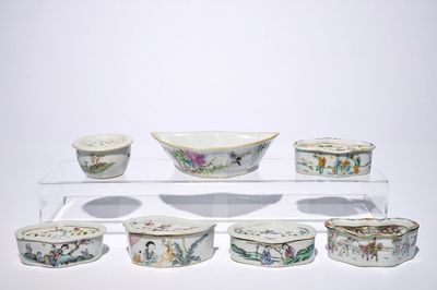 Six Chinese qianjiang cai cricket boxes and a bat-shaped bowl, 19/20th C.