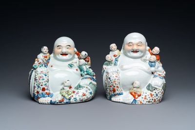 Two Chinese famille rose figures of Buddha, 19/20th C.
