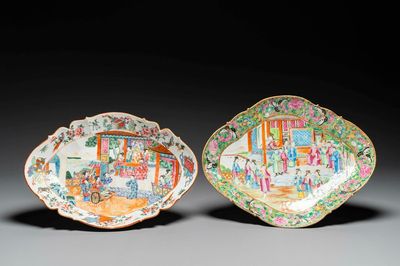Two oval Chinese Canton famille rose tazzas, 19th C.