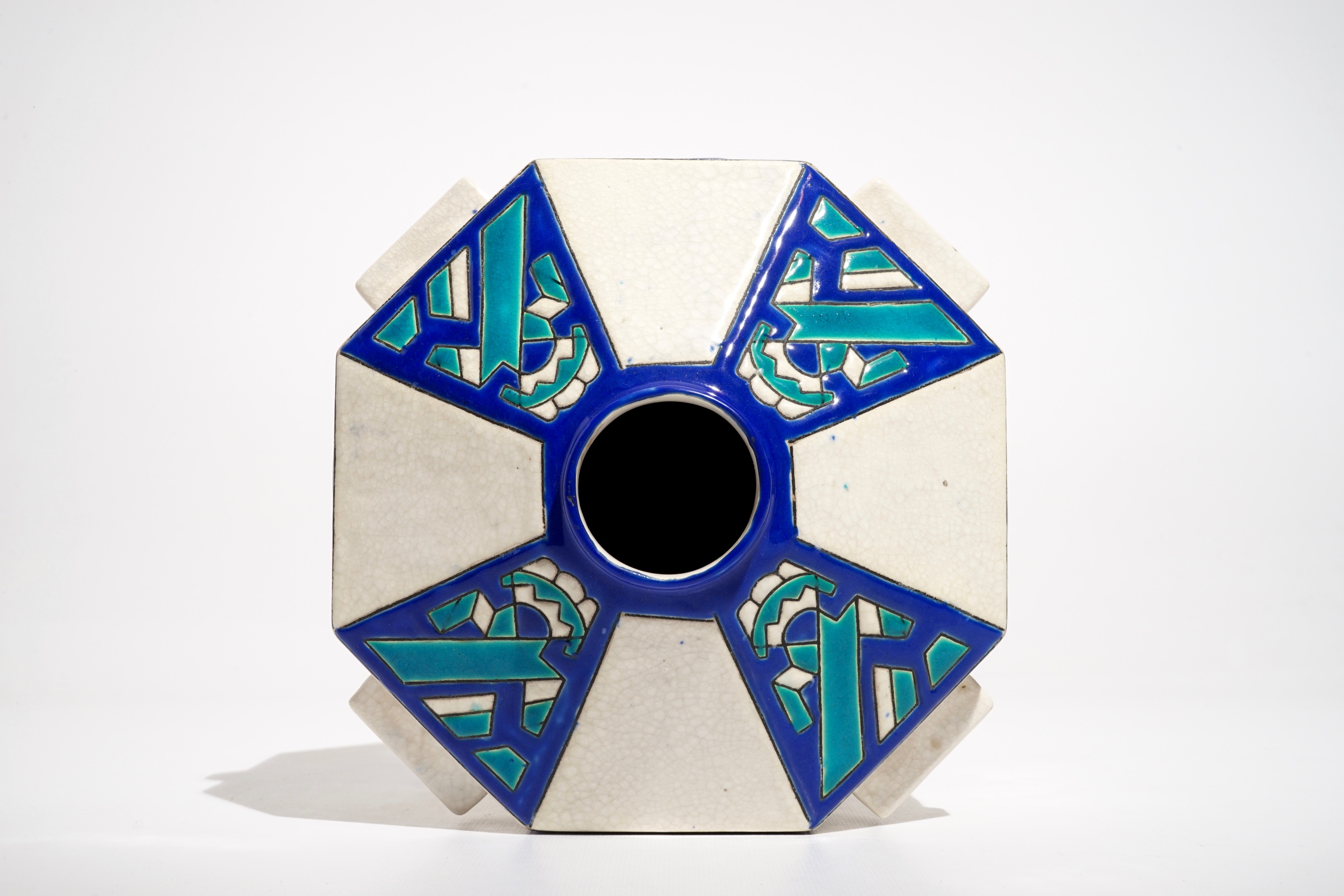 Un vase géomètrique art deco aux émaux craquelés, Charles Catteau pour ...