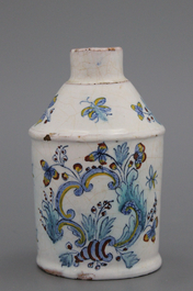 A round Brussels faience tea caddy, 18th C.
