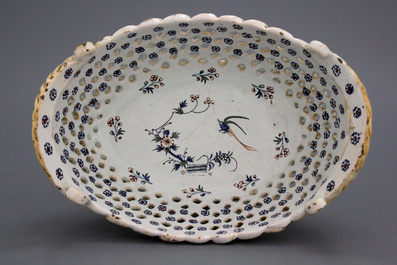 A Brussels faience two-handled oval ajour basket, 18th C.