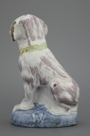 Hond in Brussels aardewerk, ca. 1750