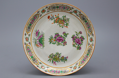 A rare Chinese Canton Persian market plate, 19th C.