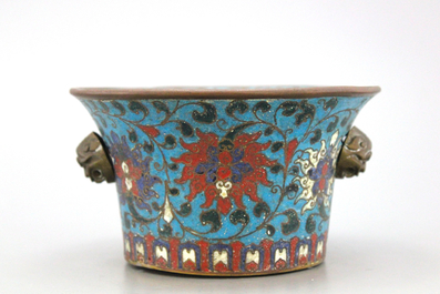 Pot &agrave; encens en &eacute;mail cloisonn&eacute;, Chine, dynastie Ming