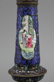 A Chinese Canton enamel candlestick, 18/19th C.