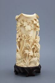 An impressive Chinese carved ivory flower pot or brush pot, 18/19th C.