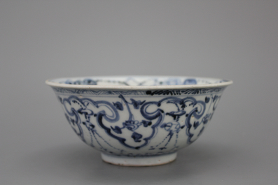 A blue and white Chinese porcelain bowl, Ming dynasty