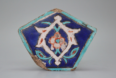 A pentagonal Timurid cuerda seca tile, 15th C., Iran