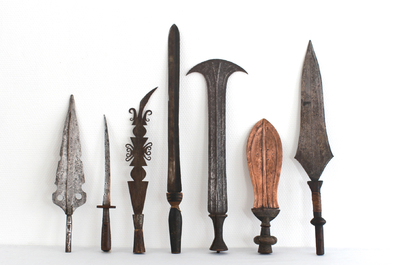 A collection of 20 various African tribal knifes and spears, 19/20th C.