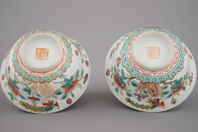 A pair of Chinese porcelain bowls, 19th C.