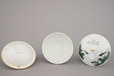 A Chinese porcelain hot food container, 19/20th C., in the style of Deng Bishan