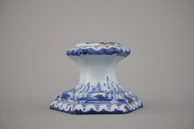 A N&uuml;rnberg blue and white Delftware salt cellar, 18th C.