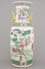 A large Chinese porcelain vase with immortals, 19th C.