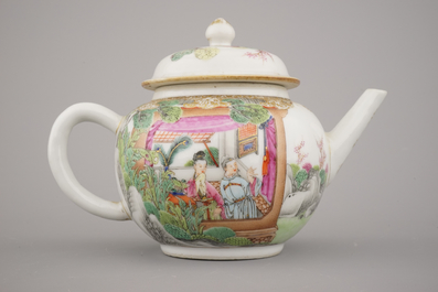Zeer fijne theepot met deksel in Chinees exportporselein, Qianlong, 18e eeuw