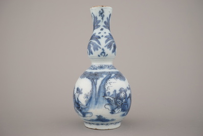 Vase double gourde en fa&iuml;ence de Delft, bleu et blanc, env. 1680