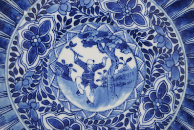 Two Chinese porcelain blue and white plates and three bowls, Kangxi and late Qing dynasty