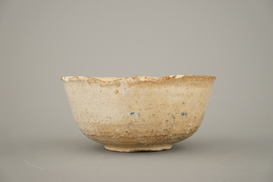 An Antwerp maiolica polychrome bowl, 2nd half 16th C.