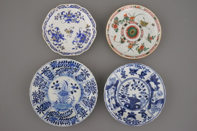 A collection of mostly blue and white Chinese porcelain plates, cups and saucers, 18/19th C.