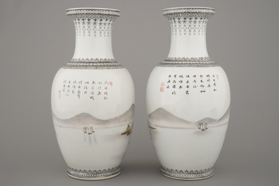 A collection of 7 Chinese porcelain vases, 20th C.