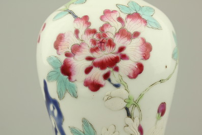 A Chinese porcelain famille rose vase, Yongzheng, ca. 1720