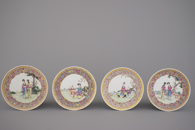 A set of 4 Chinese famille rose plates with ladies in a garden, 20th C.