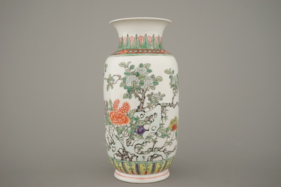 Wucai vaas in Chinees porselein, 19e-20e eeuw