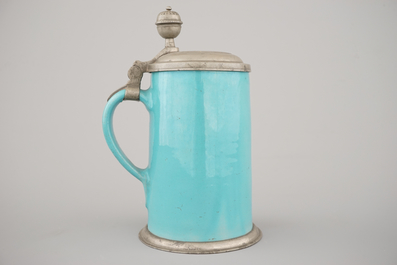 A monochrome turquoise beer stein with pewter lid, 18th C., Bunzlau (?)