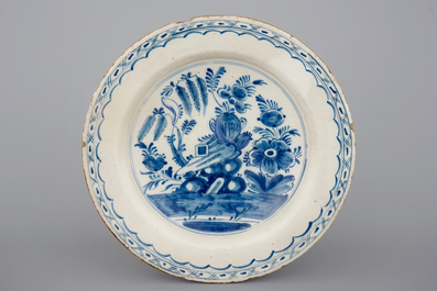 A set of 4 various Dutch Delft dishes, 18th C.