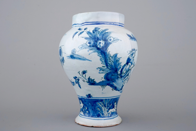 A blue and white French Nevers chinoiserie vase, ca. 1700