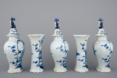 A 5-piece Dutch Delft garniture, 18th C.