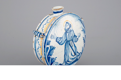 Een pelgrimsfles met decor van Sint-Franciscus, Nevers, 18e eeuw
