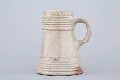 A group of various pottery and stoneware items, The Netherlands, 14/18th C.