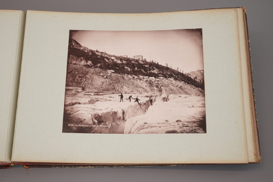 A photo album with albumine prints of Switzerland, 19/20th C.