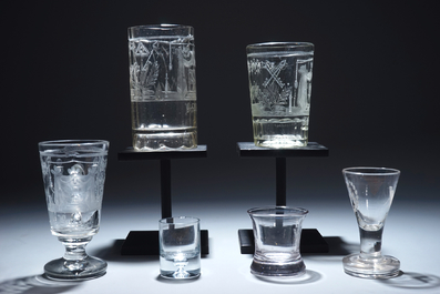 Een lot van 6 gegraveerde ma&ccedil;onnieke glazen (vrijmetselarij), 20e eeuw
