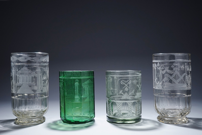 Een lot van 4 gegraveerde ma&ccedil;onnieke glazen, vrijmetselarij, 20e eeuw