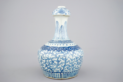 A rare Chinese blue and white kendi for the Indonesian market, 19th C.