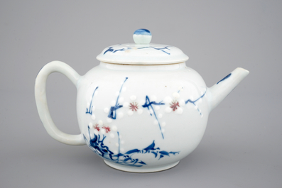 An unsual Chinese porcelain blue and underglaze red teapot, Kangxi, ca. 1700