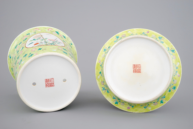 Un cache-pot sur pr&eacute;sentoir en porcelaine de Chine, 19/20&egrave;me