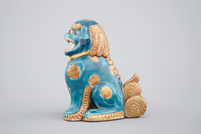 A Chinese incense burner in the shape of a foo dog, 18/19th C