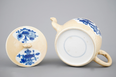 A Chinese cafe au lait ground teapot and cover, Kangxi, ca. 1700