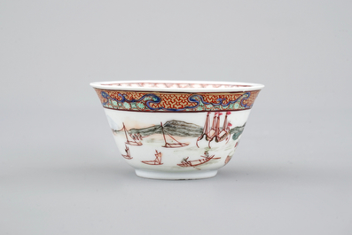 Un tasse et soucoupe en porcelaine de Chine pour l'export, Yongzheng, 1722-1735